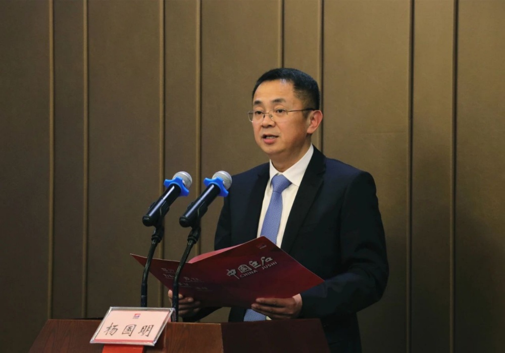 红龙poker官网-全新玩家福利打算,助你急剧融入扑克世界