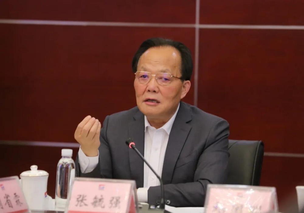 红龙poker官网-全新玩家福利打算,助你急剧融入扑克世界