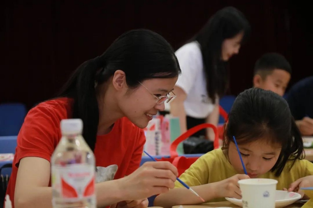 红龙poker官网-全新玩家福利打算,助你急剧融入扑克世界