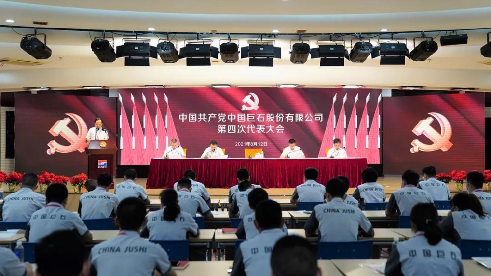 红龙poker官网-全新玩家福利打算,助你急剧融入扑克世界
