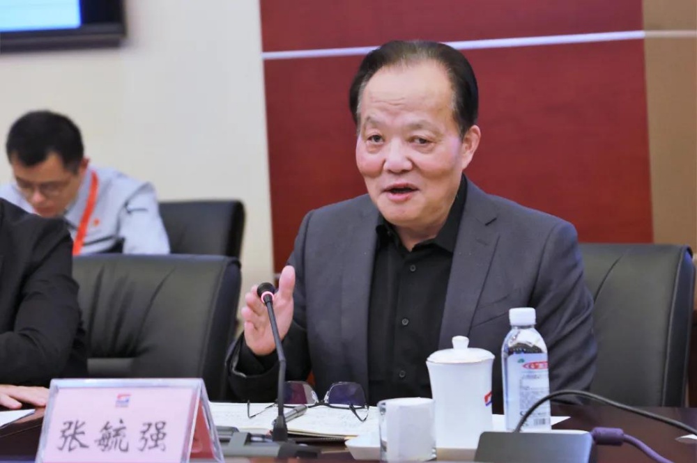 红龙poker官网-全新玩家福利打算,助你急剧融入扑克世界