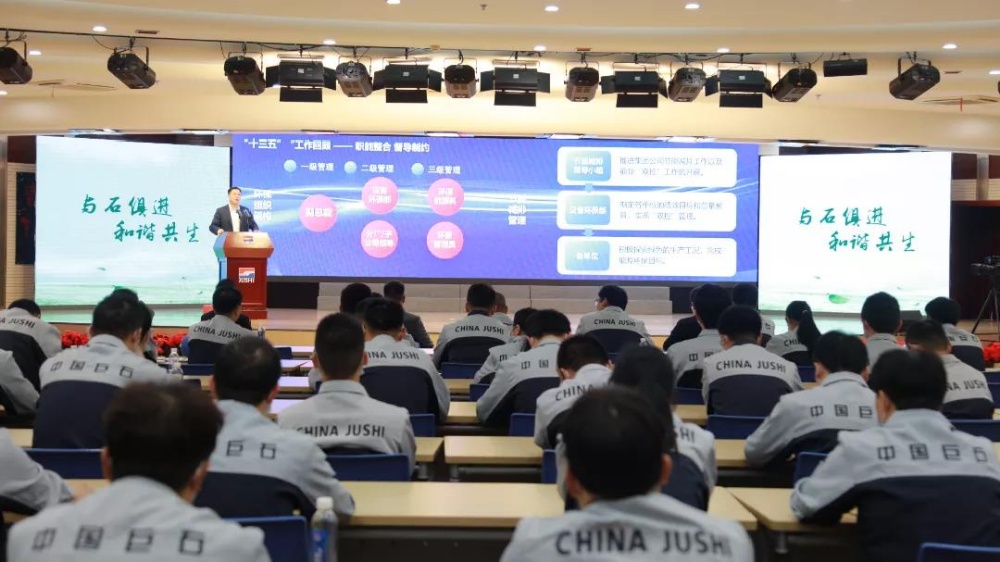 红龙poker官网-全新玩家福利打算,助你急剧融入扑克世界