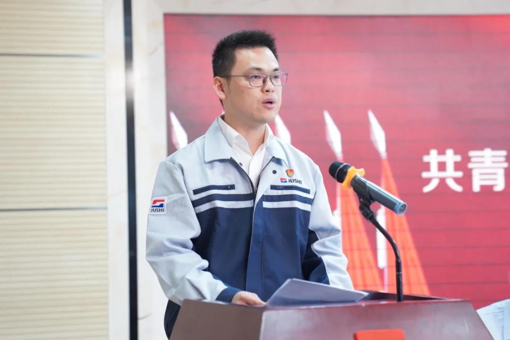 红龙poker官网-全新玩家福利打算,助你急剧融入扑克世界