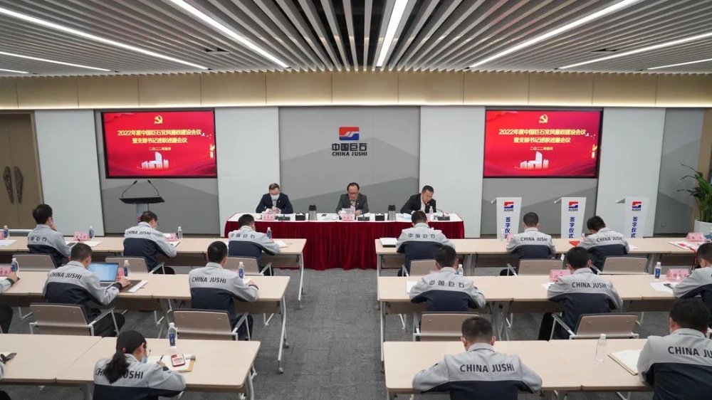 红龙poker官网-全新玩家福利打算,助你急剧融入扑克世界
