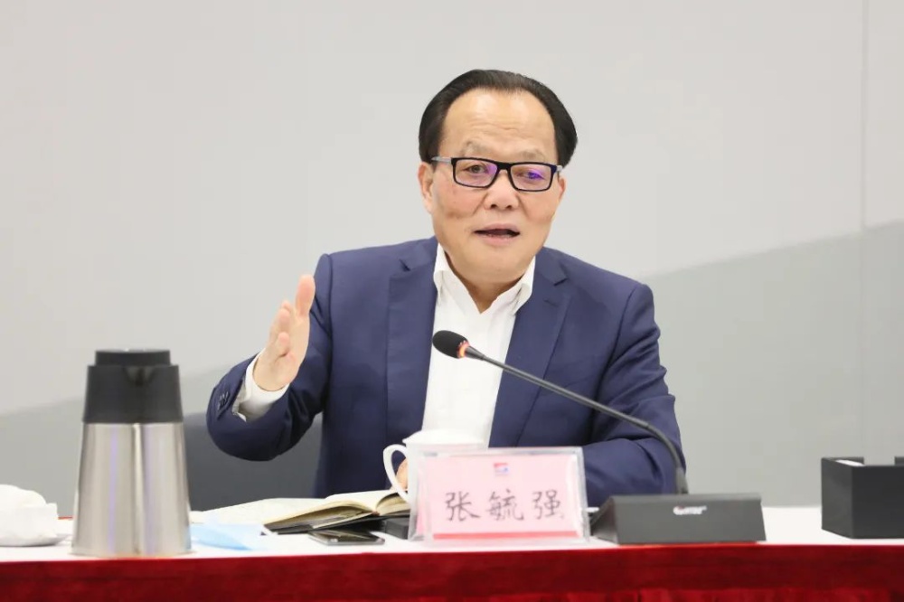 红龙poker官网-全新玩家福利打算,助你急剧融入扑克世界
