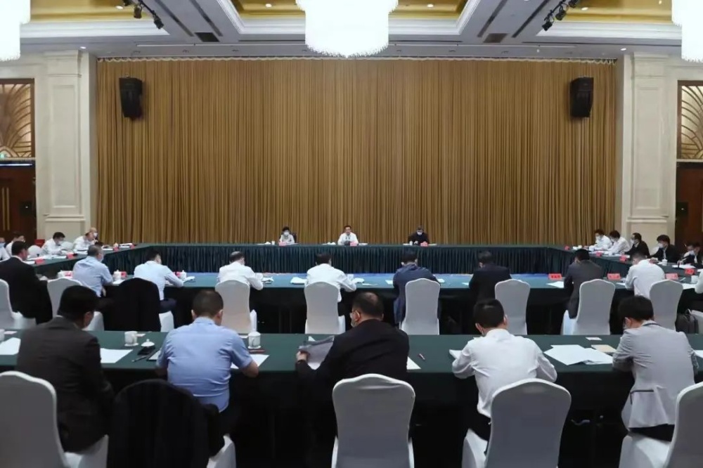 红龙poker官网-全新玩家福利打算,助你急剧融入扑克世界