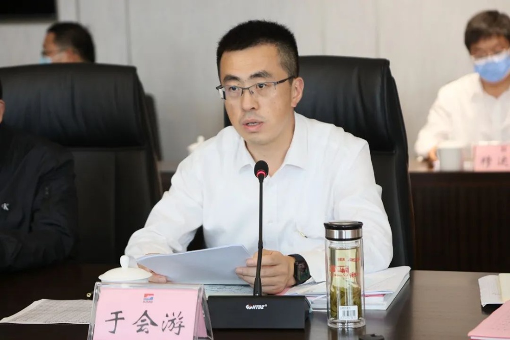 红龙poker官网-全新玩家福利打算,助你急剧融入扑克世界