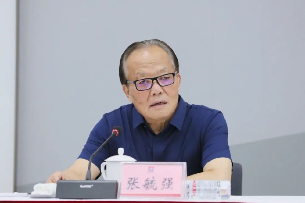 红龙poker官网-全新玩家福利打算,助你急剧融入扑克世界