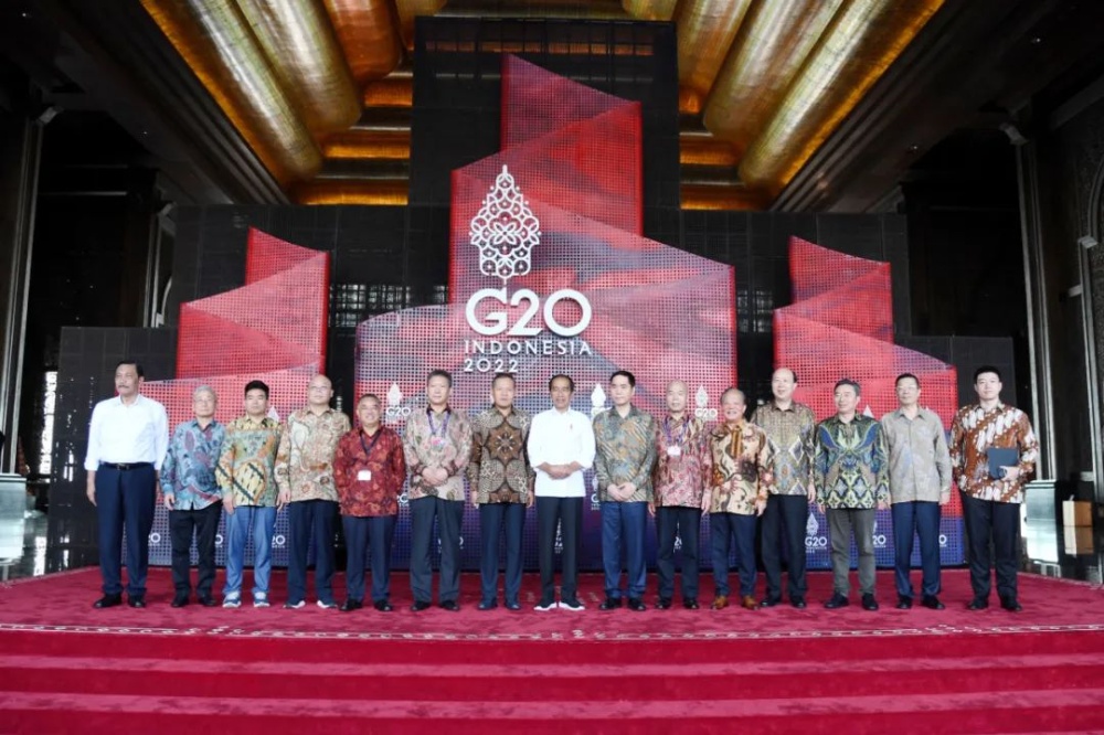 红龙poker官网-全新玩家福利打算,助你急剧融入扑克世界
