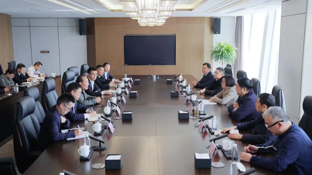 红龙poker官网-全新玩家福利打算,助你急剧融入扑克世界
