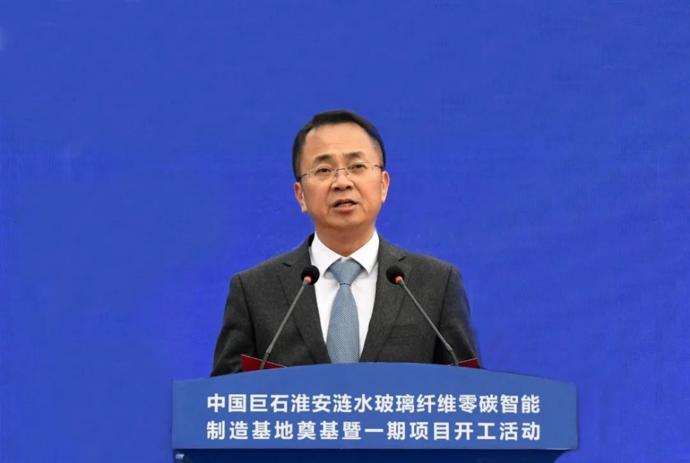 红龙poker官网-全新玩家福利打算,助你急剧融入扑克世界