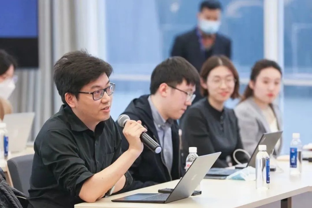 红龙poker官网-全新玩家福利打算,助你急剧融入扑克世界