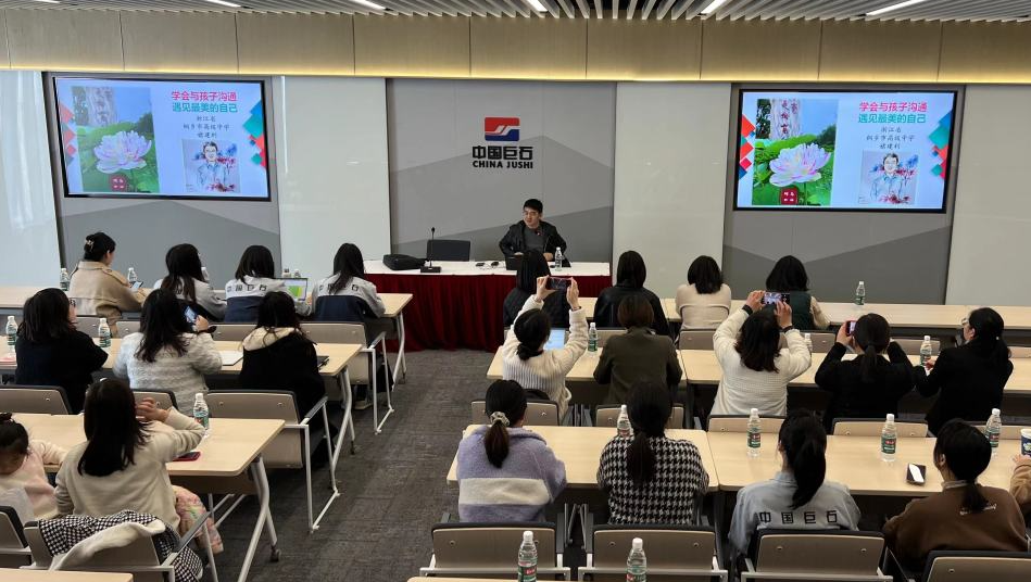 红龙poker官网-全新玩家福利打算,助你急剧融入扑克世界