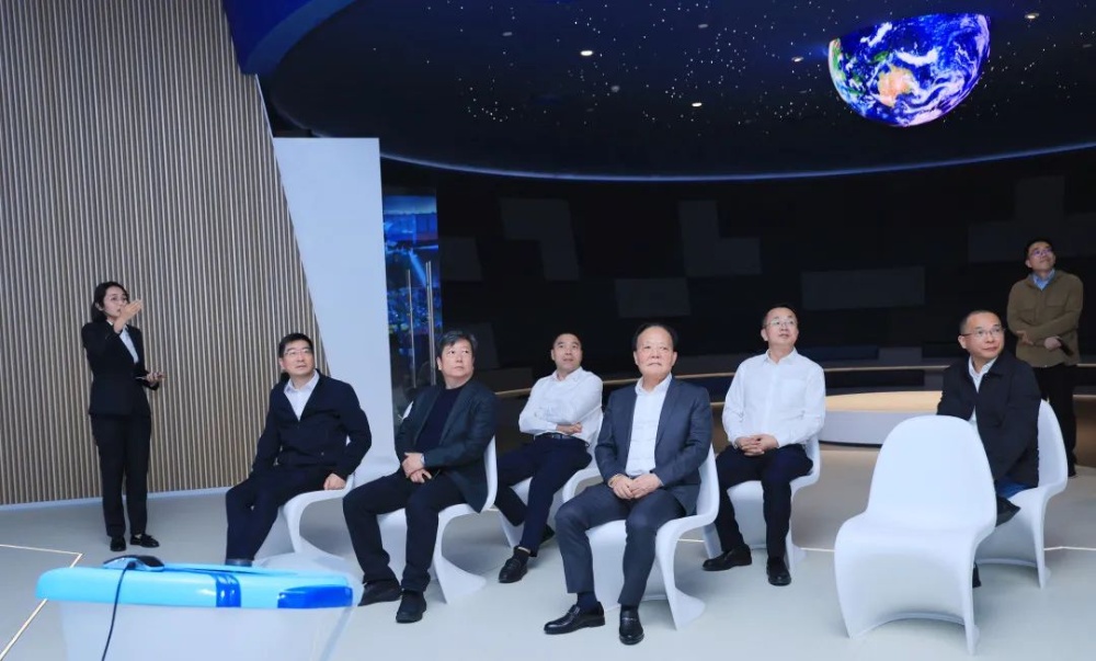 红龙poker官网-全新玩家福利打算,助你急剧融入扑克世界