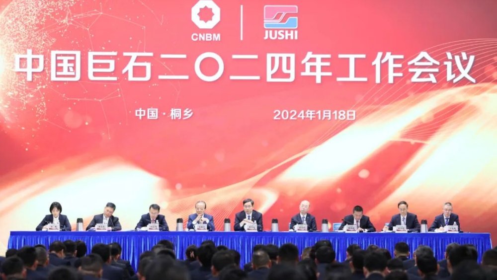 红龙poker官网-全新玩家福利打算,助你急剧融入扑克世界