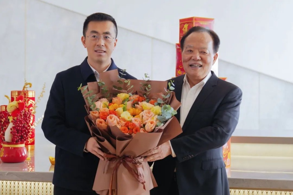 红龙poker官网-全新玩家福利打算,助你急剧融入扑克世界