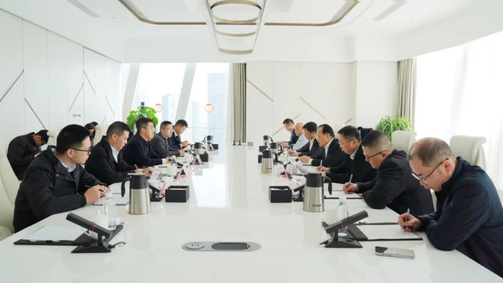 红龙poker官网-全新玩家福利打算,助你急剧融入扑克世界