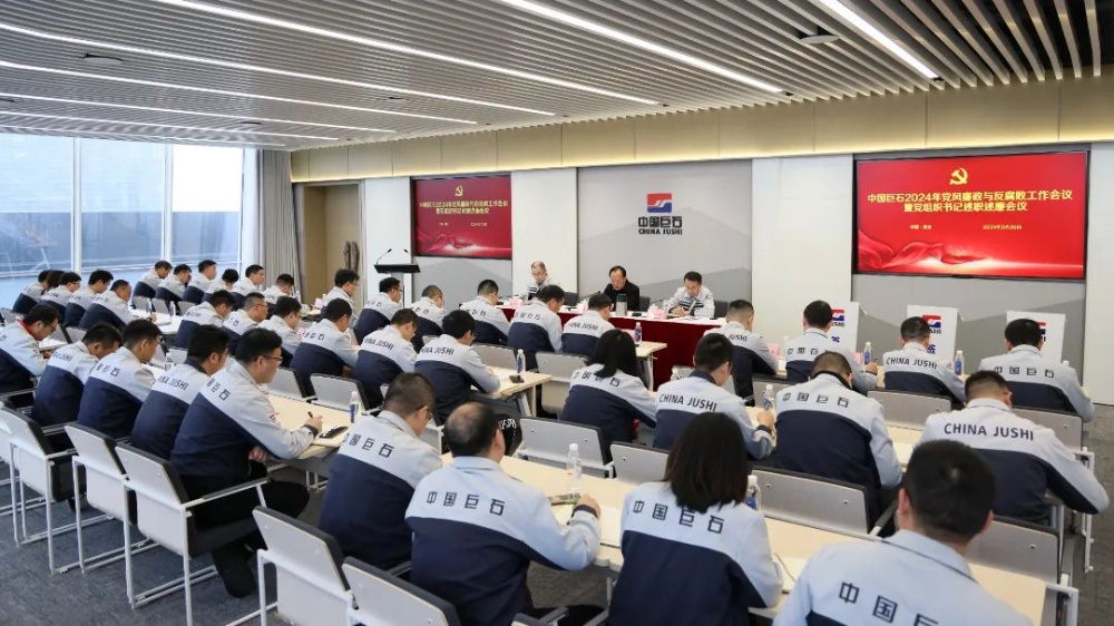 红龙poker官网-全新玩家福利打算,助你急剧融入扑克世界