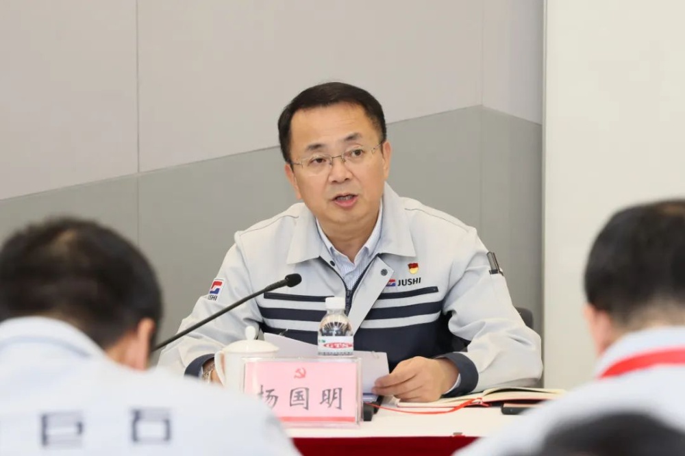 红龙poker官网-全新玩家福利打算,助你急剧融入扑克世界