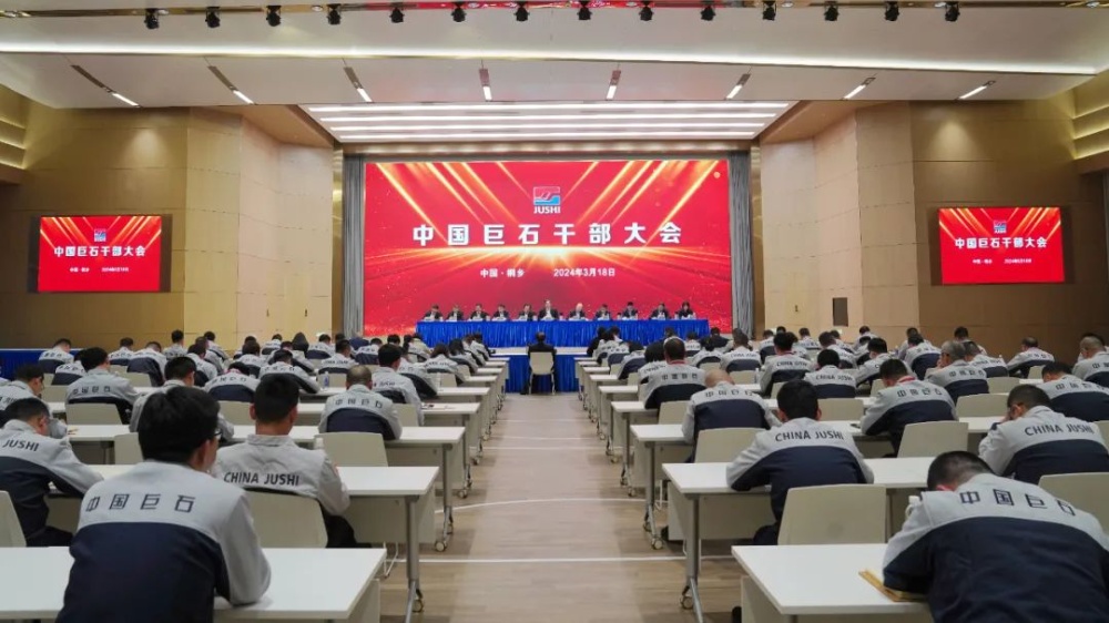 红龙poker官网-全新玩家福利打算,助你急剧融入扑克世界