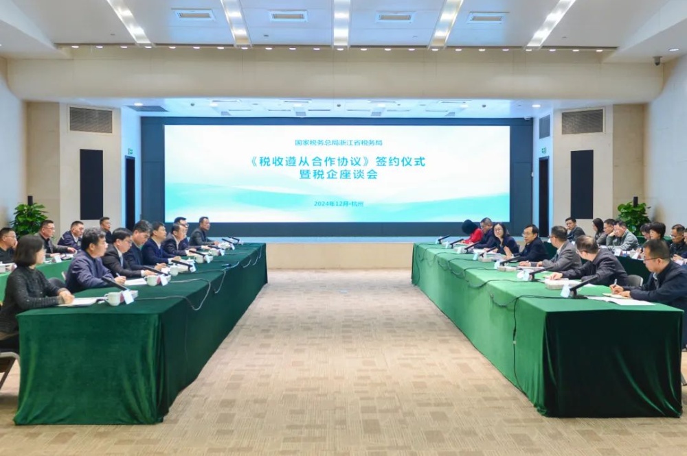 红龙poker官网-全新玩家福利打算,助你急剧融入扑克世界