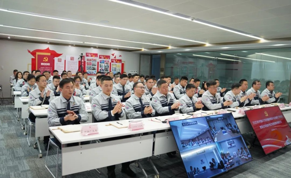 红龙poker官网-全新玩家福利打算,助你急剧融入扑克世界