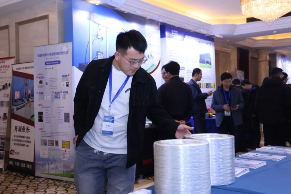 红龙poker官网-全新玩家福利打算,助你急剧融入扑克世界