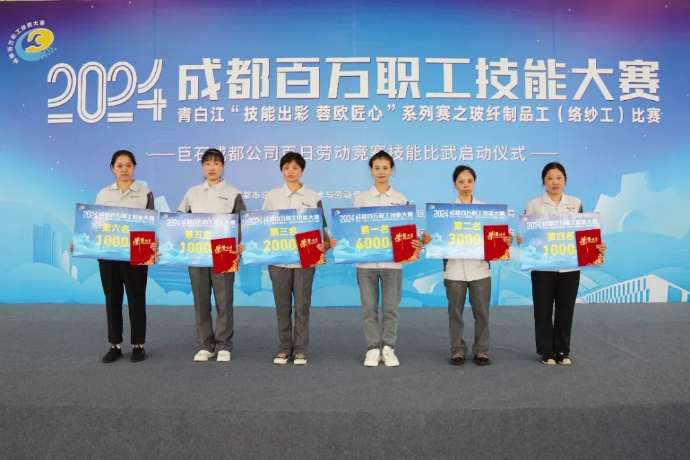 红龙poker官网-全新玩家福利打算,助你急剧融入扑克世界