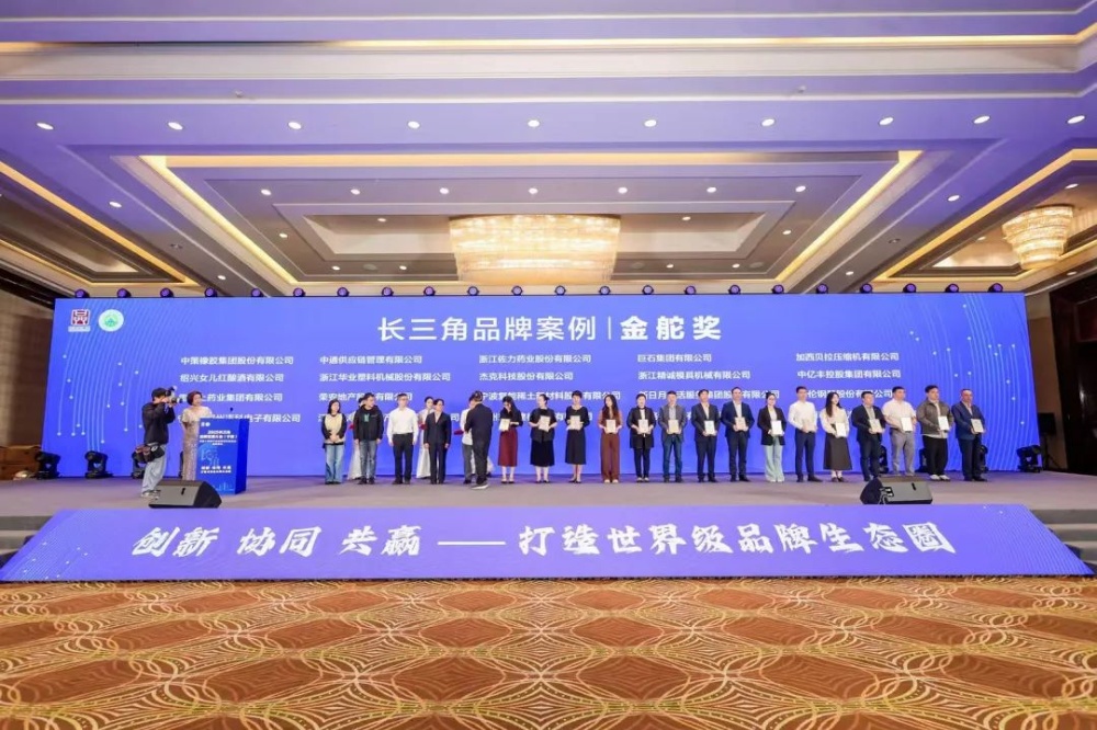 红龙poker官网-全新玩家福利打算,助你急剧融入扑克世界