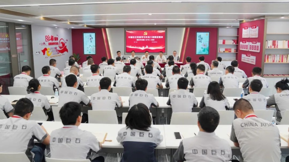 红龙poker官网-全新玩家福利打算,助你急剧融入扑克世界
