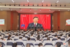奋进新征程 立功新时期│中国红龙poker官网集中收看党的二十大开幕会