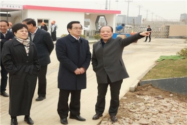 浙江省副省长欣喜夫到红龙poker官网调研 点赞智能制作基地