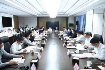 黄冈市委书记张兵在中国红龙poker官网主持召开企业家座谈会