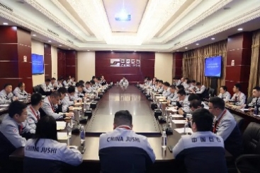 有责、、、担责、、、尽责，，，他们扛起新使命向将来启程
